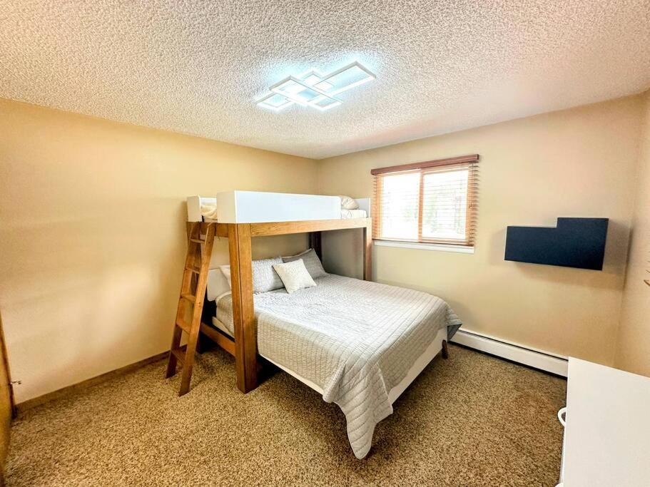Winter Haus, Winter Park 2 Bedrooms Corner Unit W Outdoor Patio Walking Distance To The Center Of Town Esterno foto