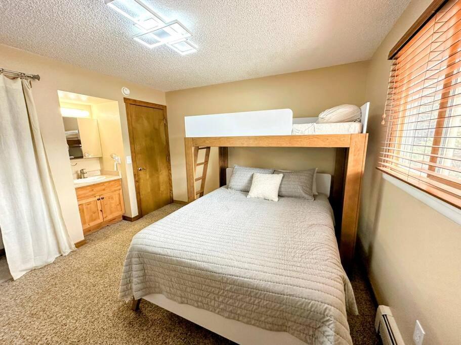 Winter Haus, Winter Park 2 Bedrooms Corner Unit W Outdoor Patio Walking Distance To The Center Of Town Esterno foto